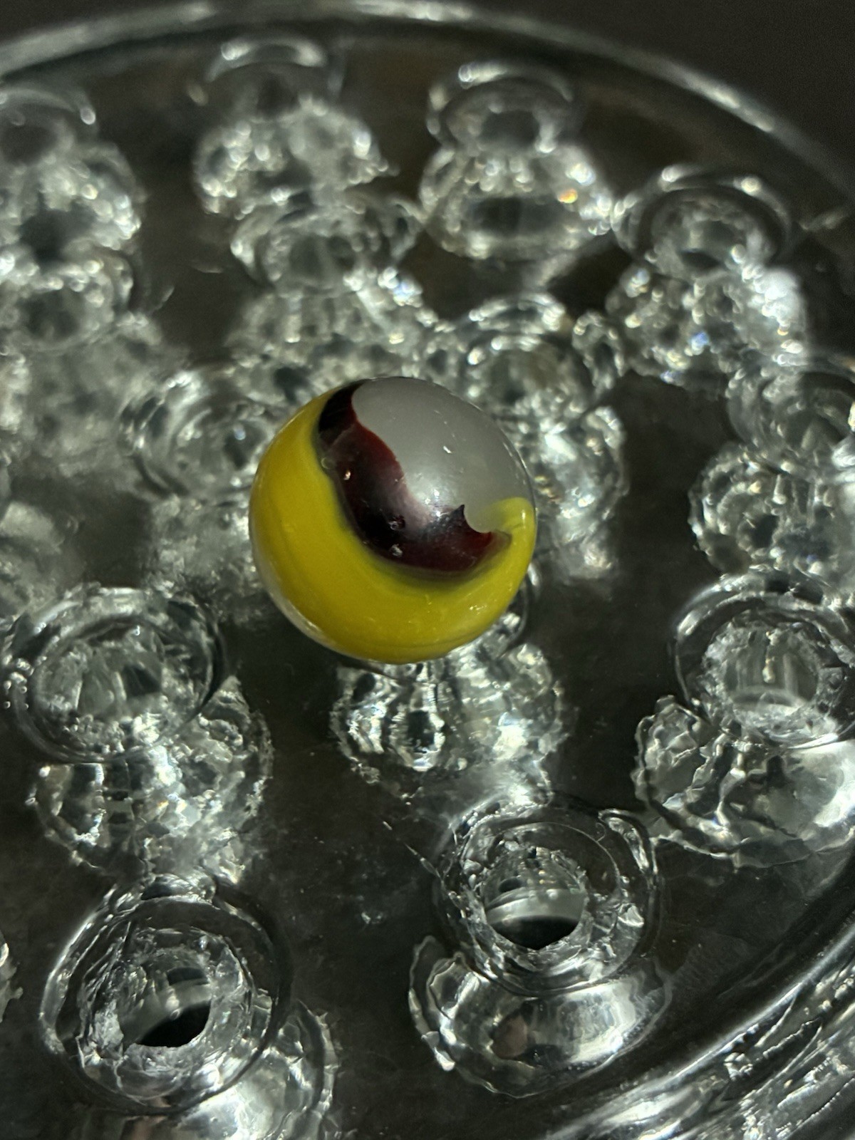 Vintage Akro Agate Lemonade Egg Yolk Oxblood Corkscrew Marble .625” NM