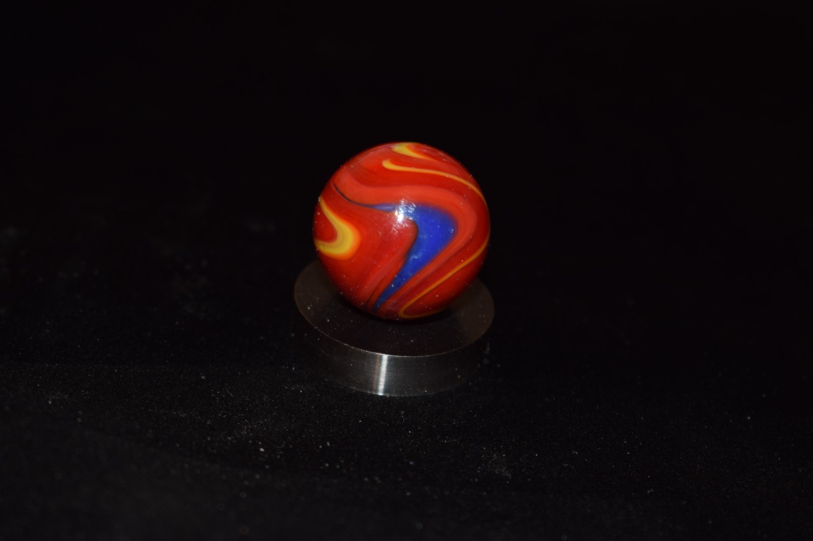 👽➖⏩VACOR💪Superman🔴🔵🟡 Toy Collectors Marble Shooter size” 7/8″=.875″ Mint