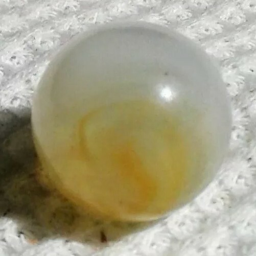5/8″ CAC Honey Onyx Swirl Marble In Mint Condition Check Photos.