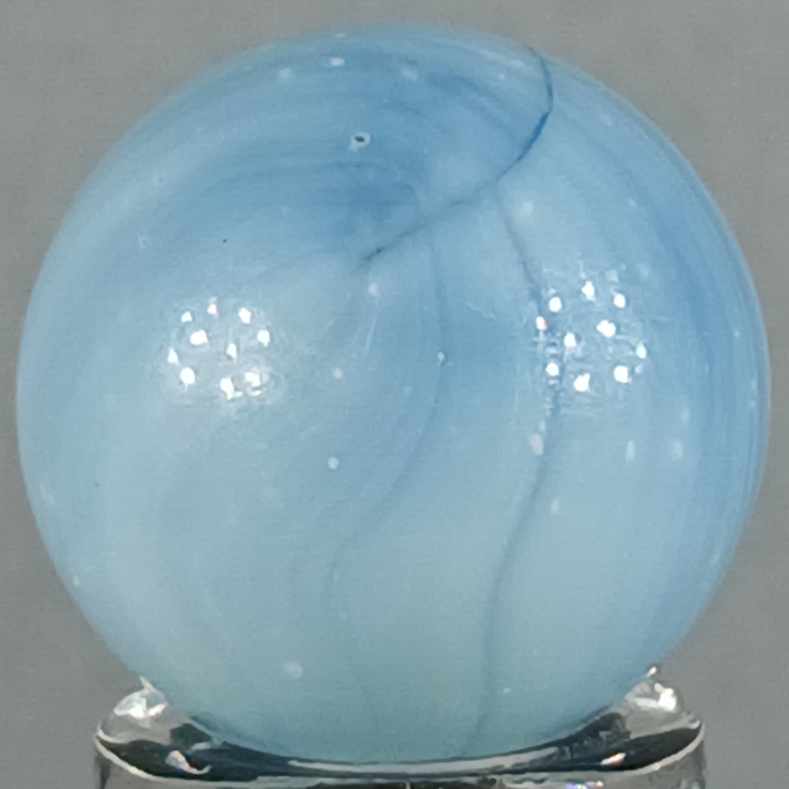 Vintage Vitro Conqueror Marble .61 Near-Mint Condition Combined Shipping