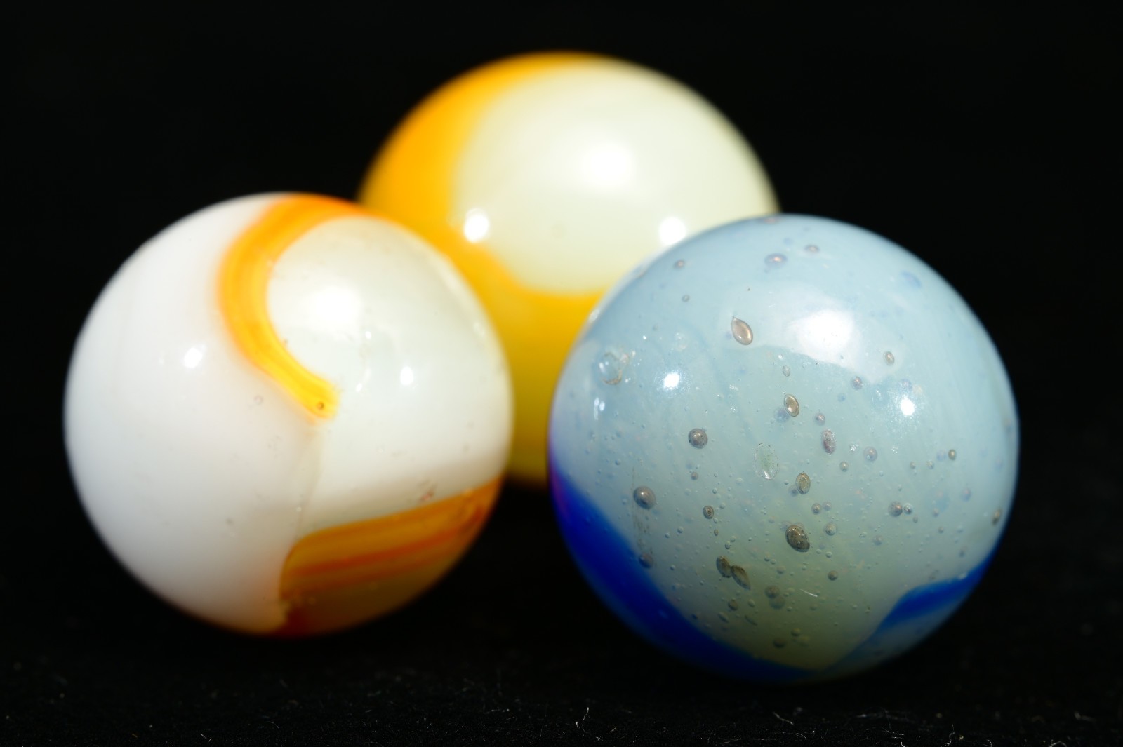 3 Vintage Peltier Rainbo Marbles Funky Colours Classic Styles, Multi-Mix 19/32”