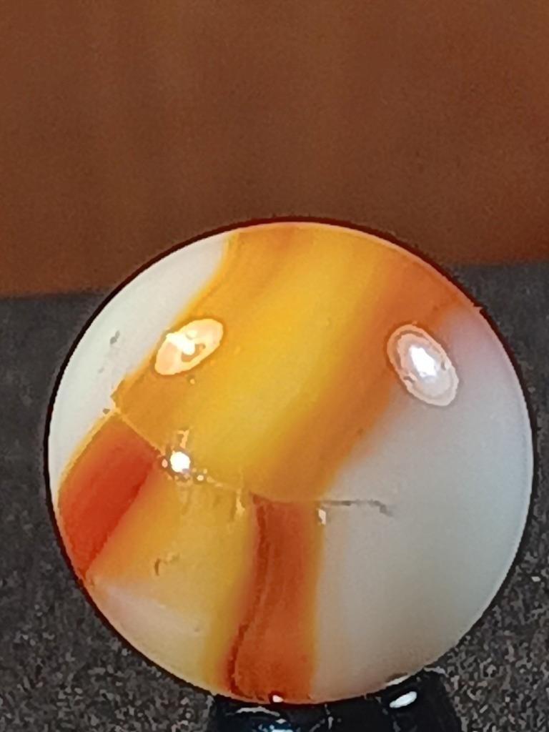 19/32″ Peltier Candy Orange Pearl White Rainbo Near Mint Serious Marble B333