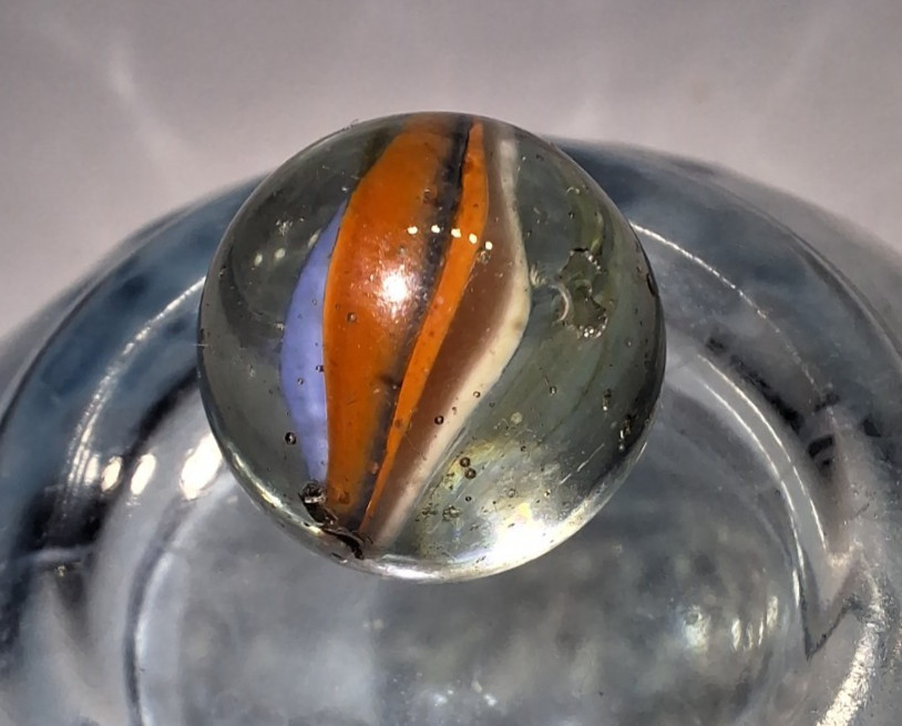 Vtg 6 Vane Tri Color Red White Blue Hybrid Cat’s Eye Marbles 11 ct. UV Reactive