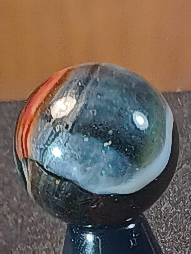5/8″ Peltier Ferrari Red Pearl & Smokey White on Clear NM Serious Marble B257