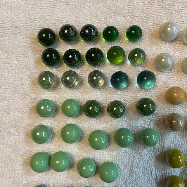 Lot of 121 Vintage Marbles
