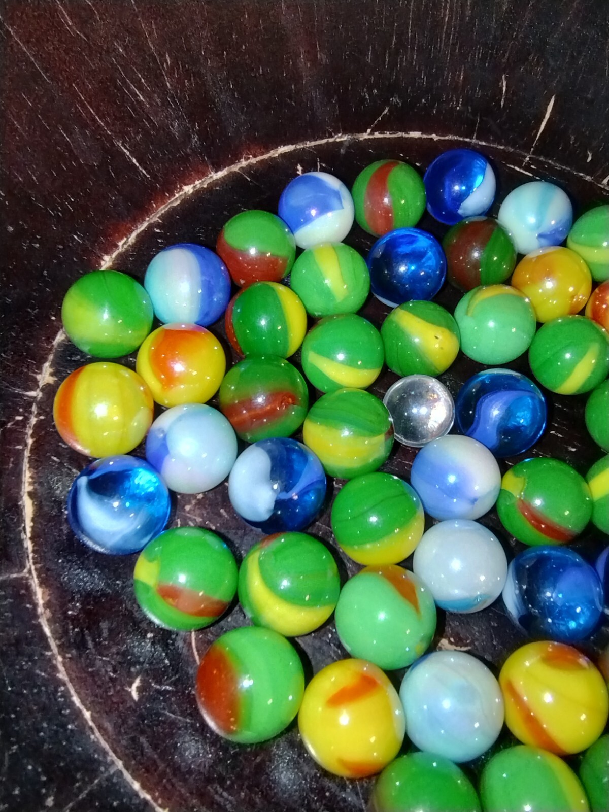 Lot of 50 Vacor / Mega Marbles 12mm Peewees : Dragon, Sun, Tiger Shark, Blue Jay