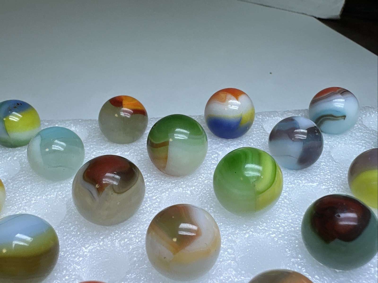 273 Awesome Mixed Lot Of 30 Vintage Vitro Agate Marbles!