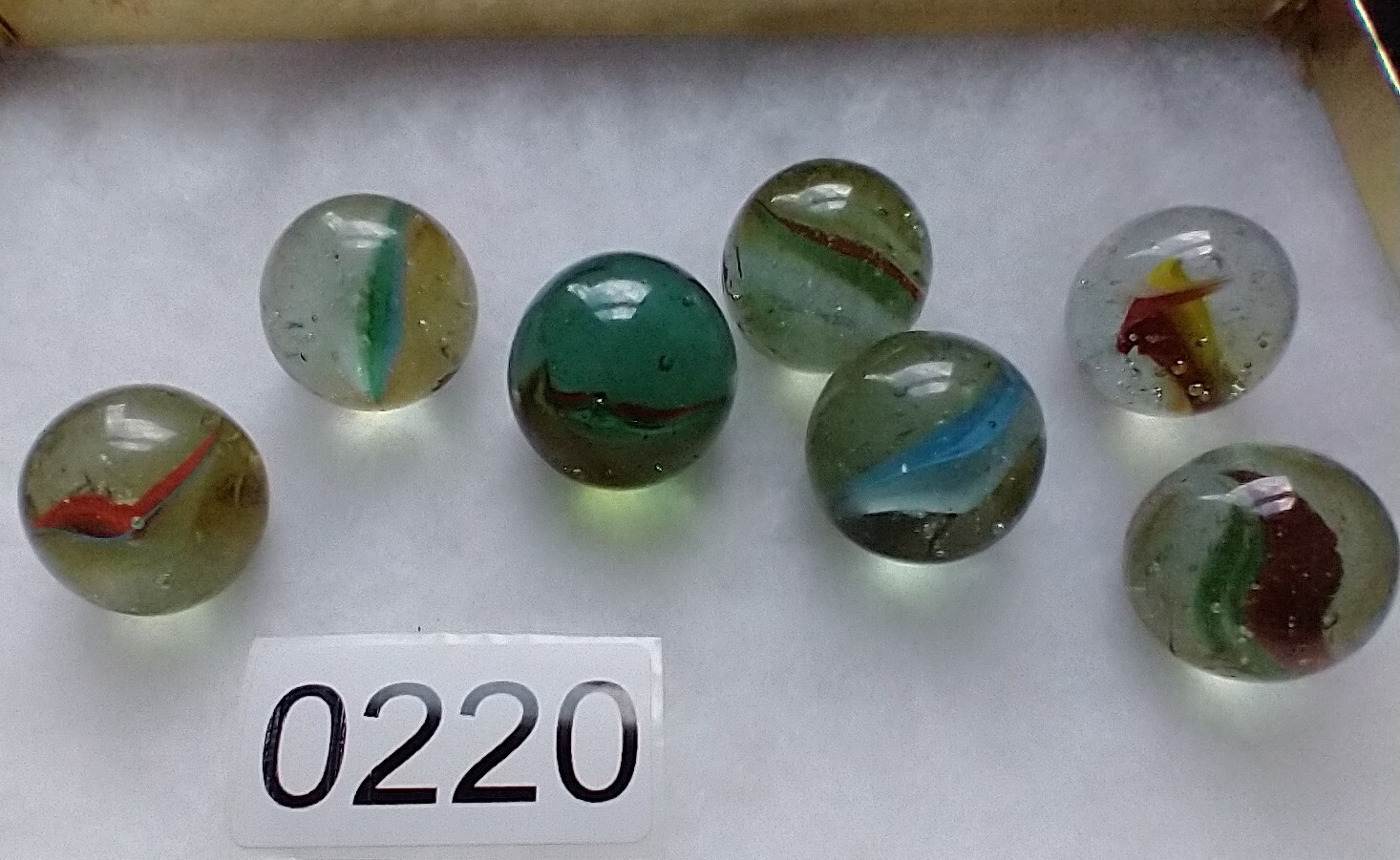 Multi Colored Cat’s Eye Medium Shooter Sized Marble 25mm Vintage Lot of 7