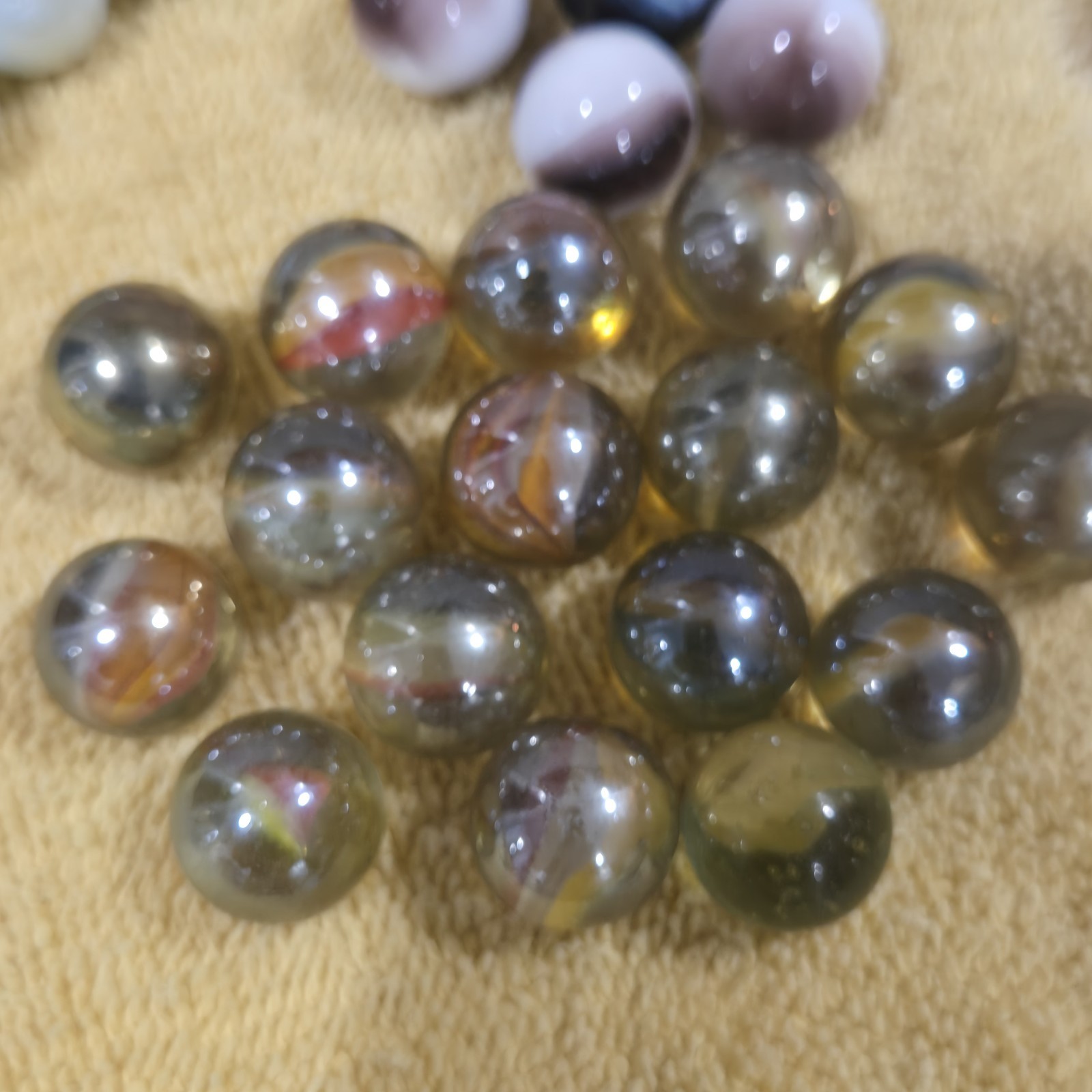 56 Vintage Marbles: 3 Reg. Boulders; 3XL Boulders; 50 Common-size Marbles. L00K!