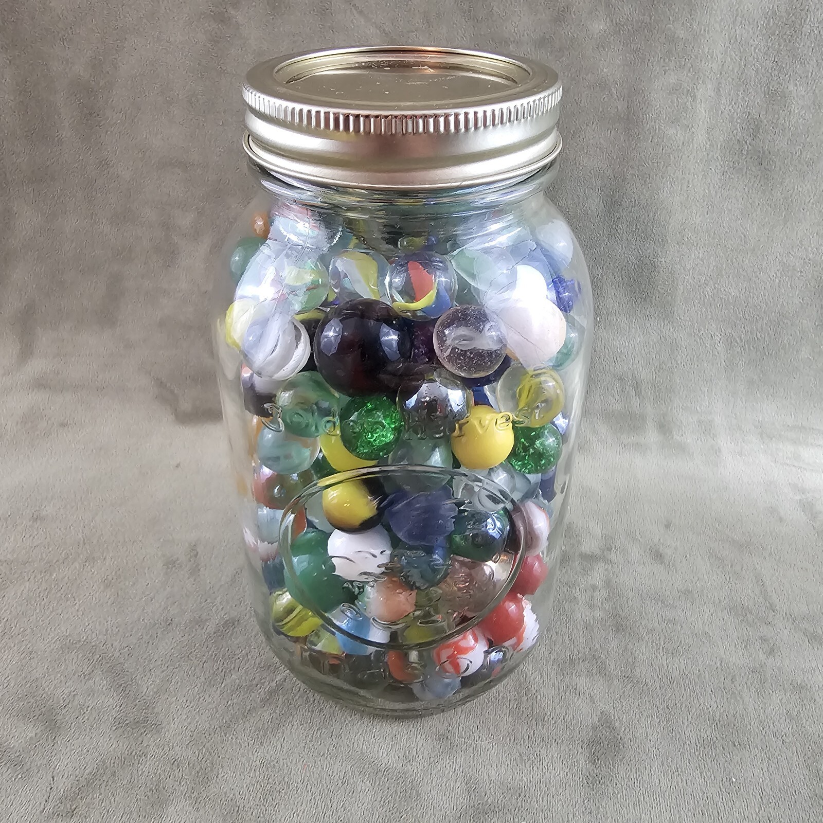230 VINTAGE GLASS MARBLES 4 Pound Jar Of Swirls Opaque Shooters Excellent Shape