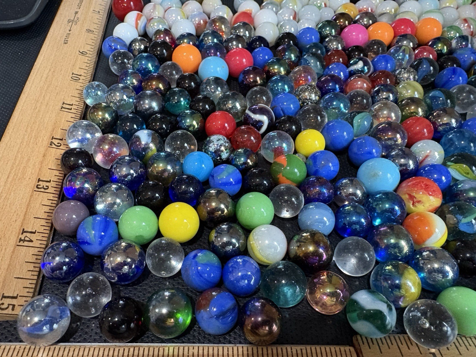 lot of vtg marbles over 350