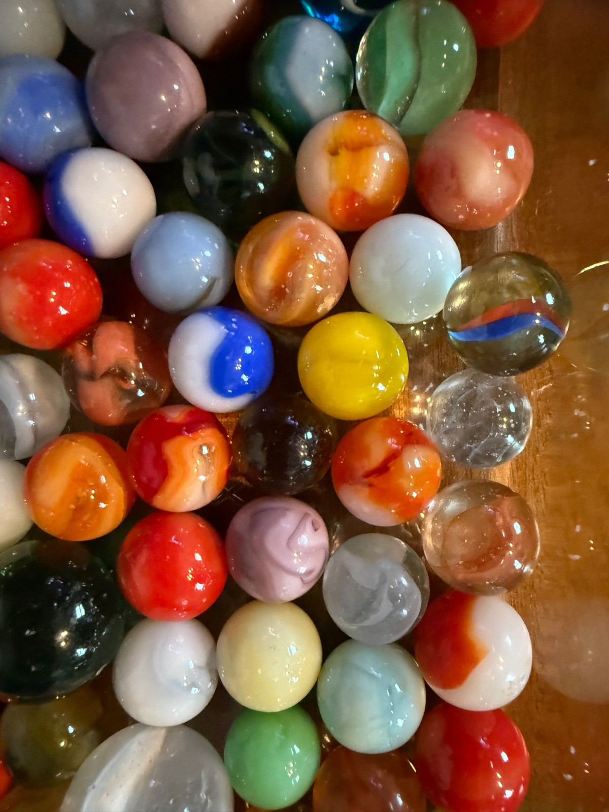 Vintage Marbles (Slags, Swirls, Cats Eyes, Bennies, Etc).Each lot varies Lot#121