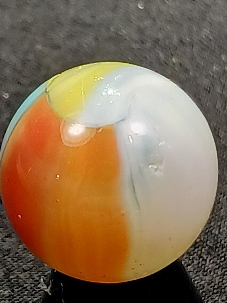 Vitro .56″ Robin’s Egg Yellow Dark Orange Tiger Eye Near Mnt Serious Marble A515