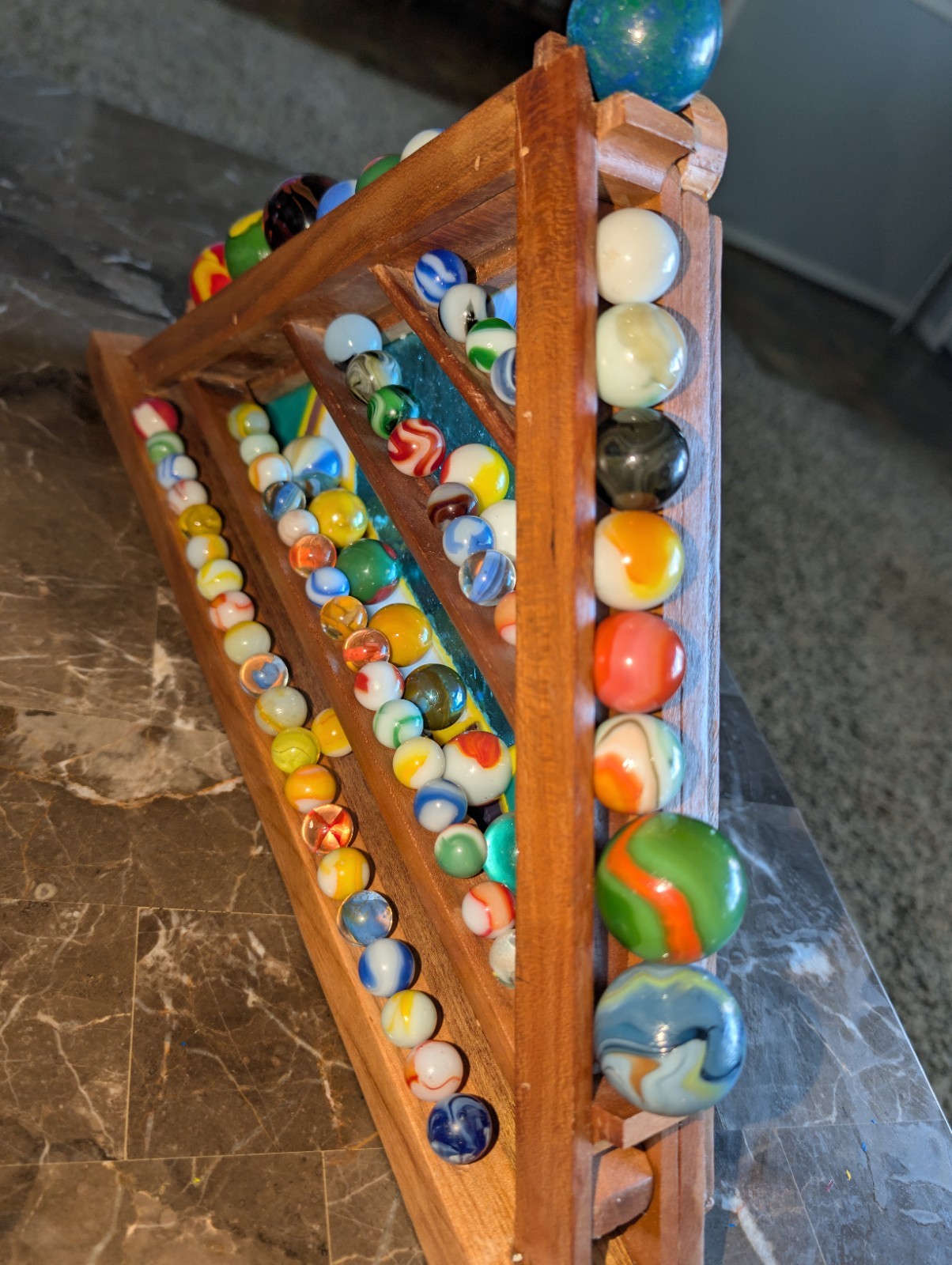 CHERRYWOOD DISPLAY OF MINT TO NM OLD MARBLES AKRO PELTIER VITRO VACOR WV SWIRLS