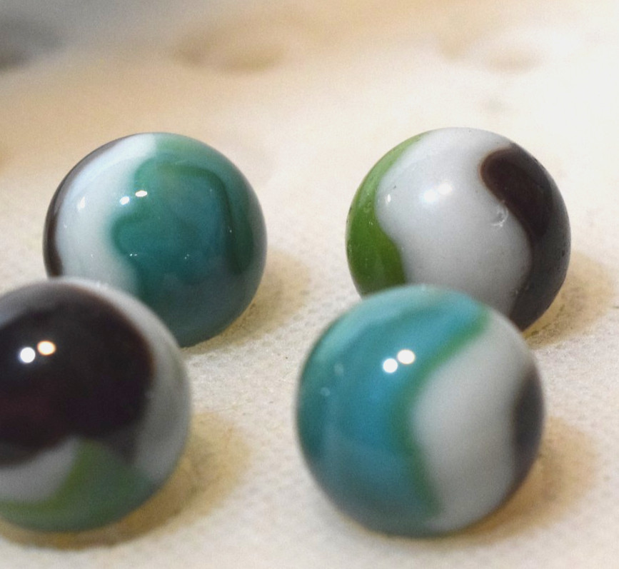 VITRO AGATE MARBLES WHITIES 6PC LOT BROWN AQUA OPAQUE WHITE STRIPE BANDED PATCH