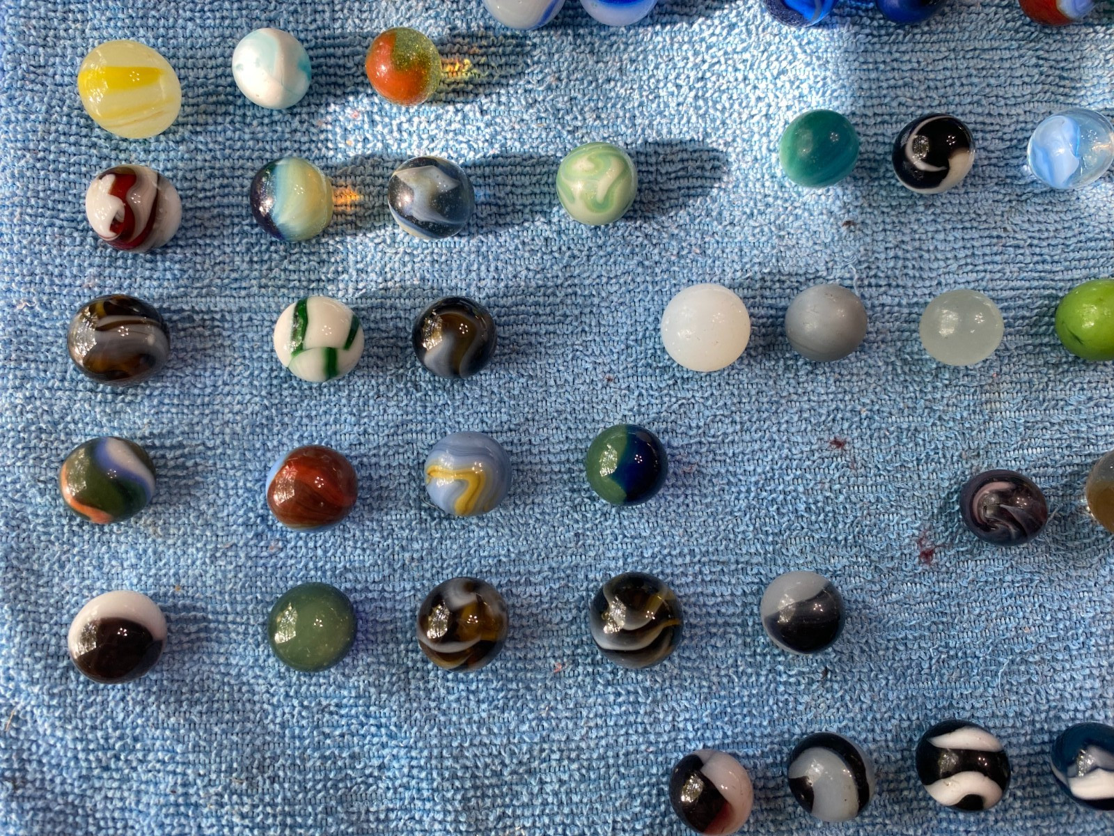 Vintage Lot of 108 Marbles Various Makers Moss Agates Patches Swirl etc