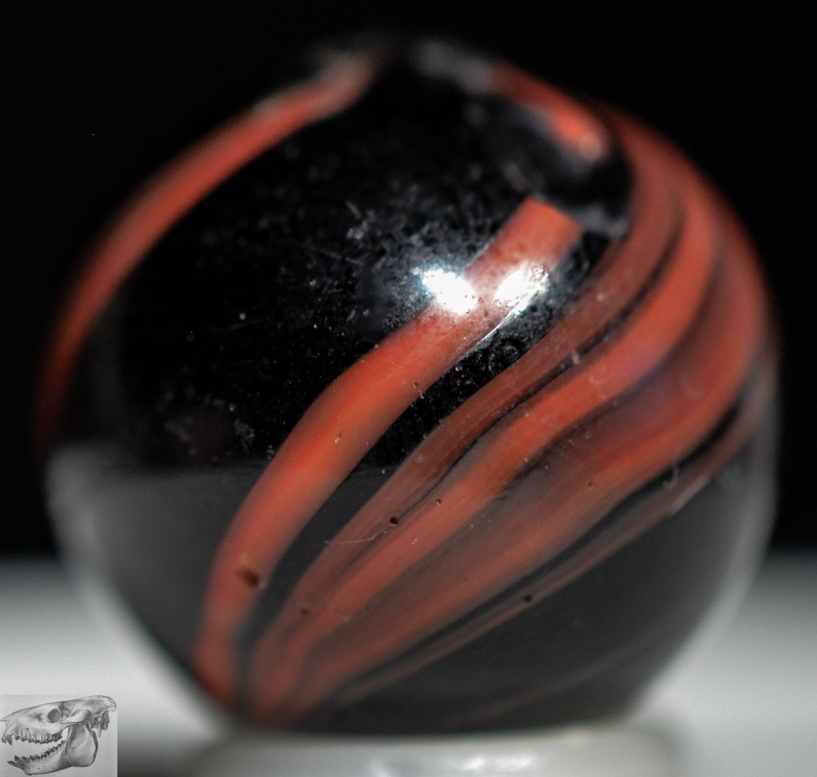 Handmade Indian Marble, Red, 11/16 in, Near Mint, Chip, Germany, 1860-1920 S1103