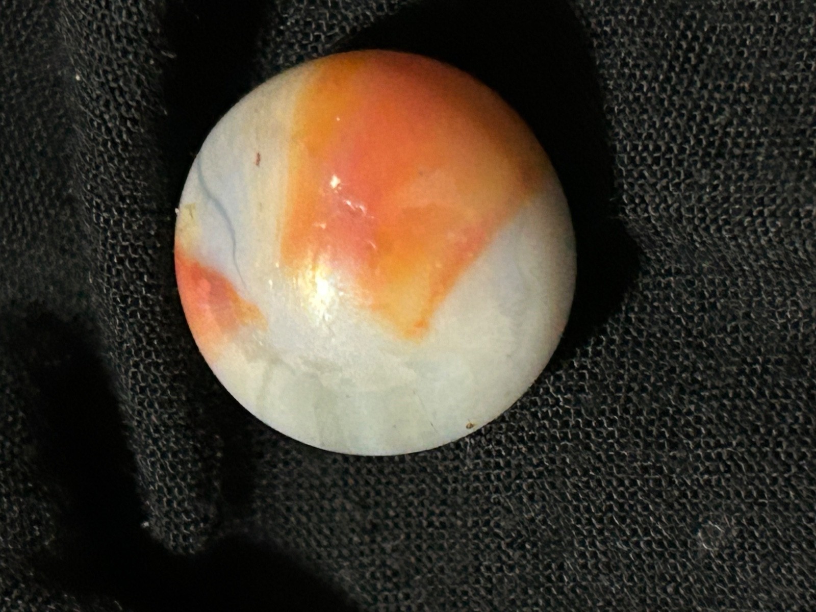 1 marble picked random 9.3- wet mint various sizes. Akro agate,