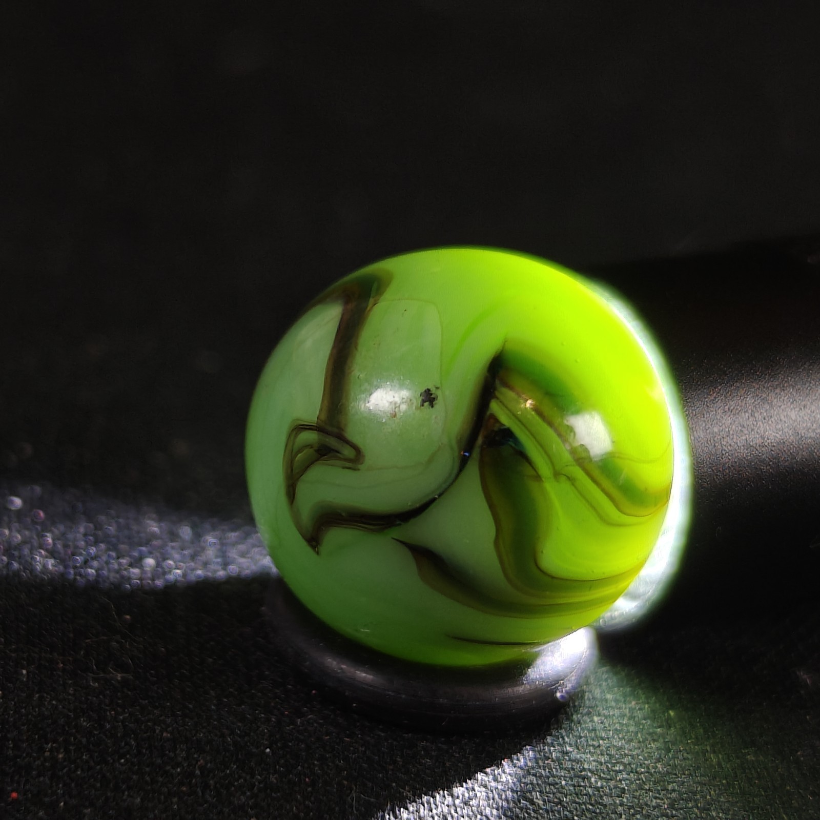 Vintage Marble – Alley Pistachio Green UV Reactive .64″