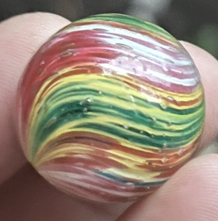 OUTSTANDING GERMAN Onion Skin Marble 15/16” German Multi Color Onion Skin Marble