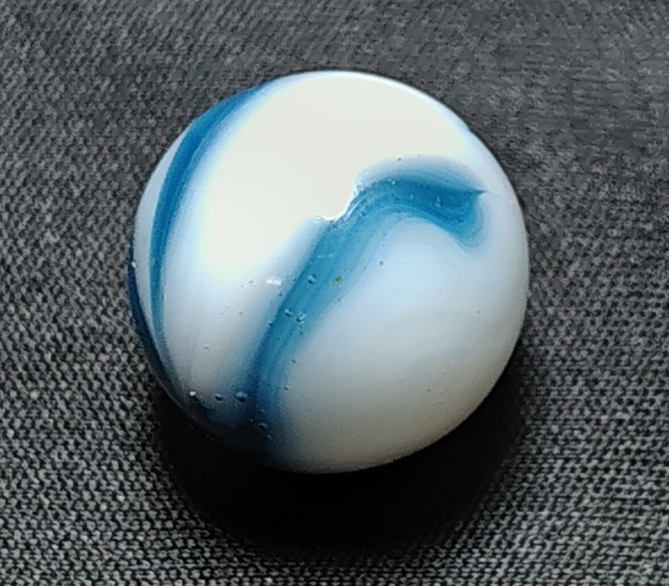 Vintage Alley Agate 0.60″ Dark Cobalt Blue Ribbon Swirl Marble NM! White Base…