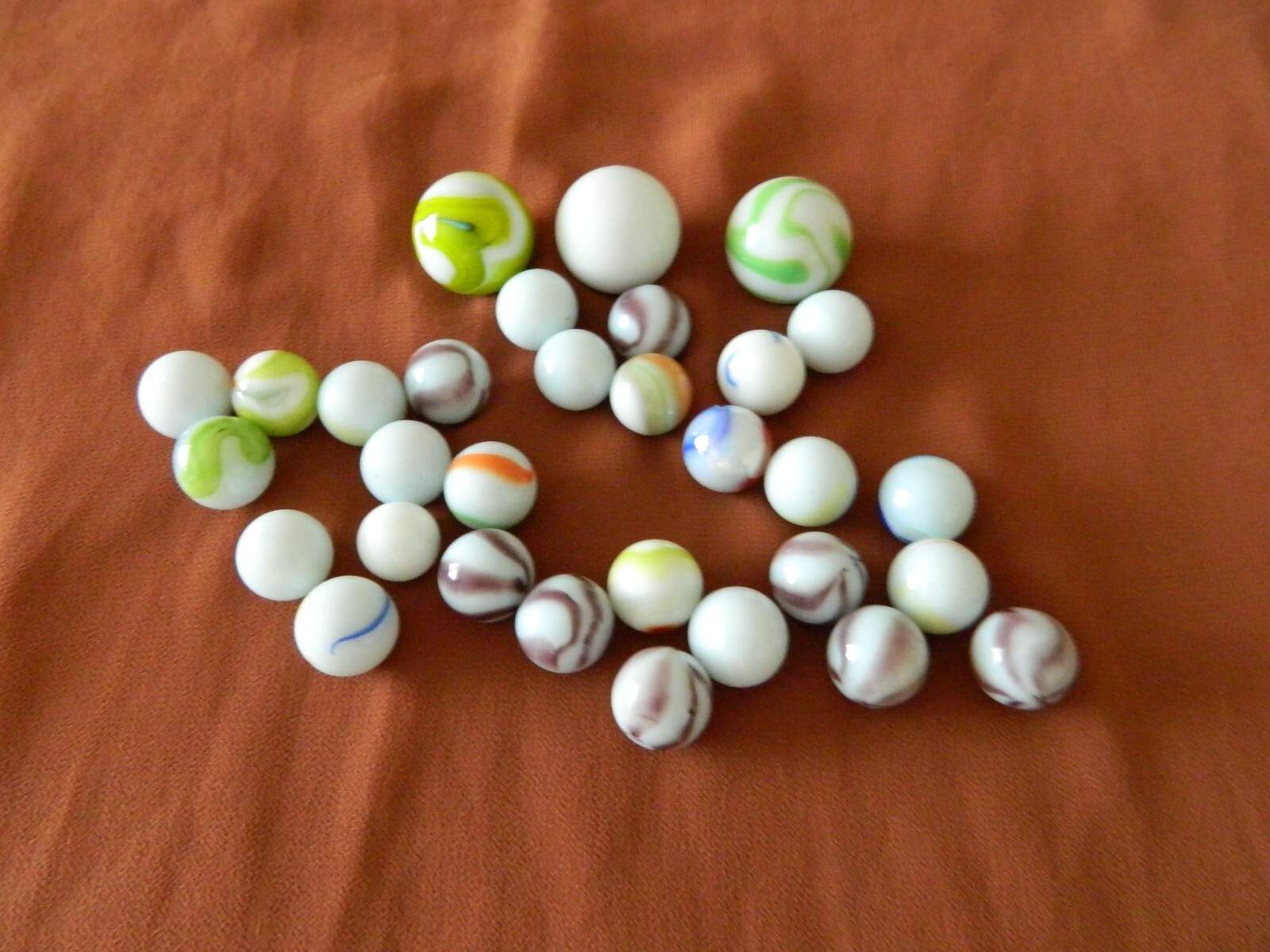 VTG MILK GLASS MARBLES White Green Blue Purple Red Swirl UV Medium & Small Lot