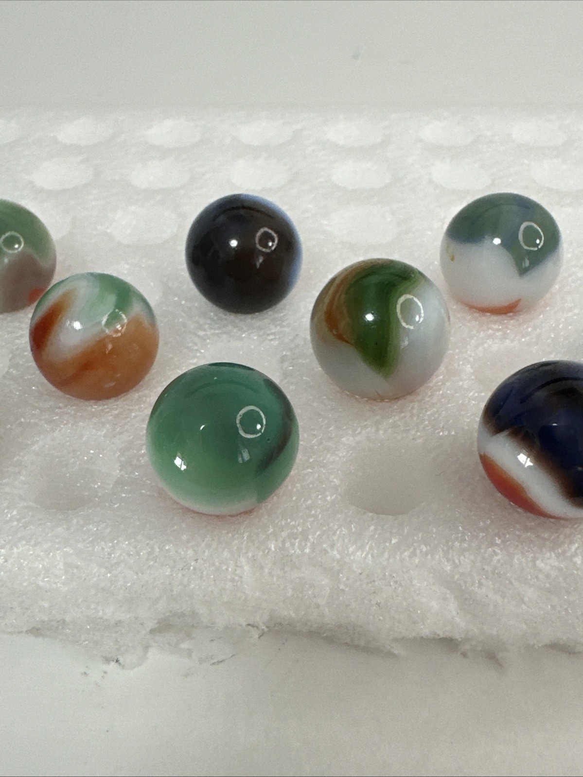 061 Lot Of 14 Exotic Vitro Agate All Reds!