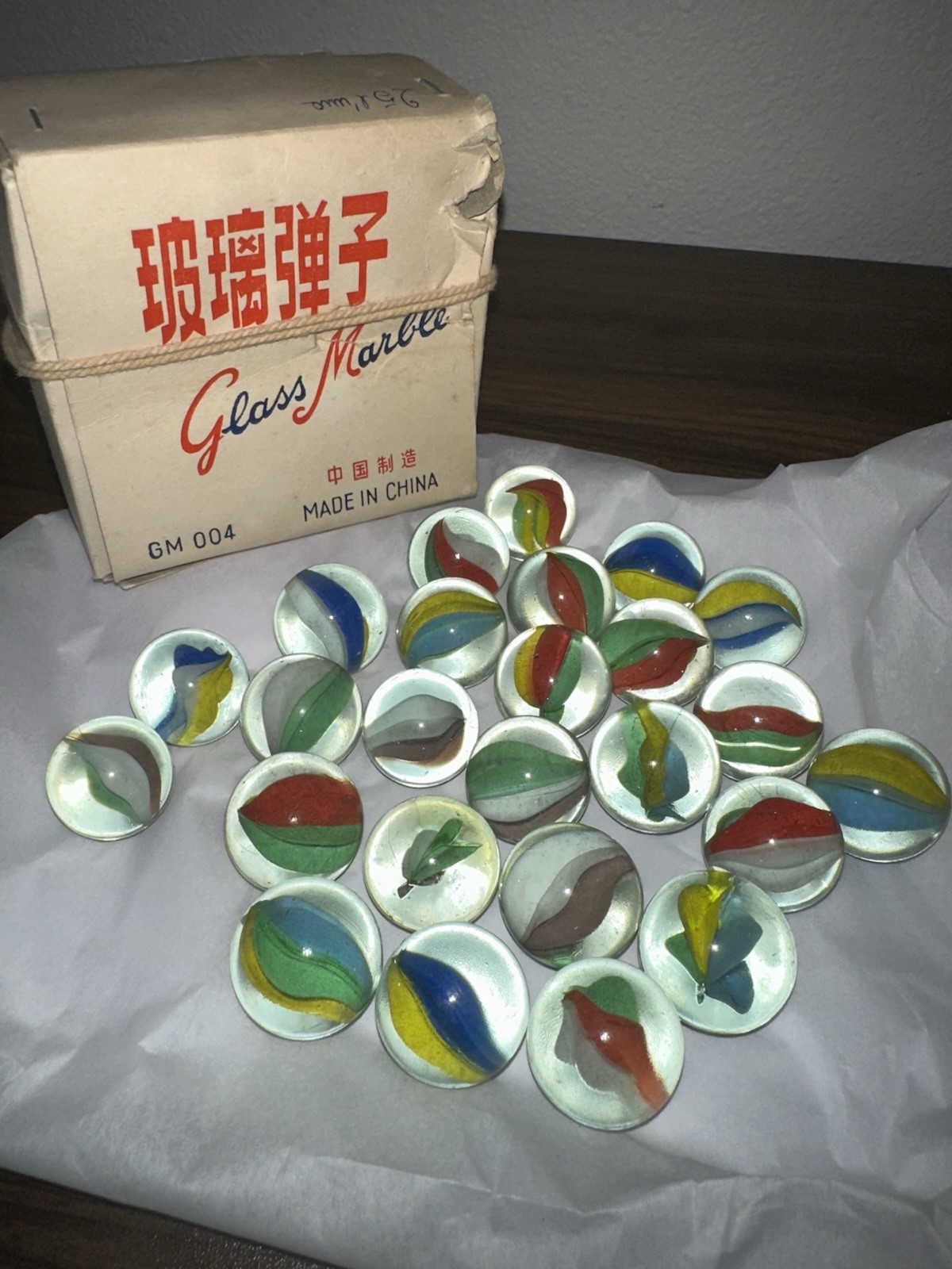 Vtg glass marbles 1”. gm-004 Shooters. 25 count in box. Color Cat-eyes. NIB