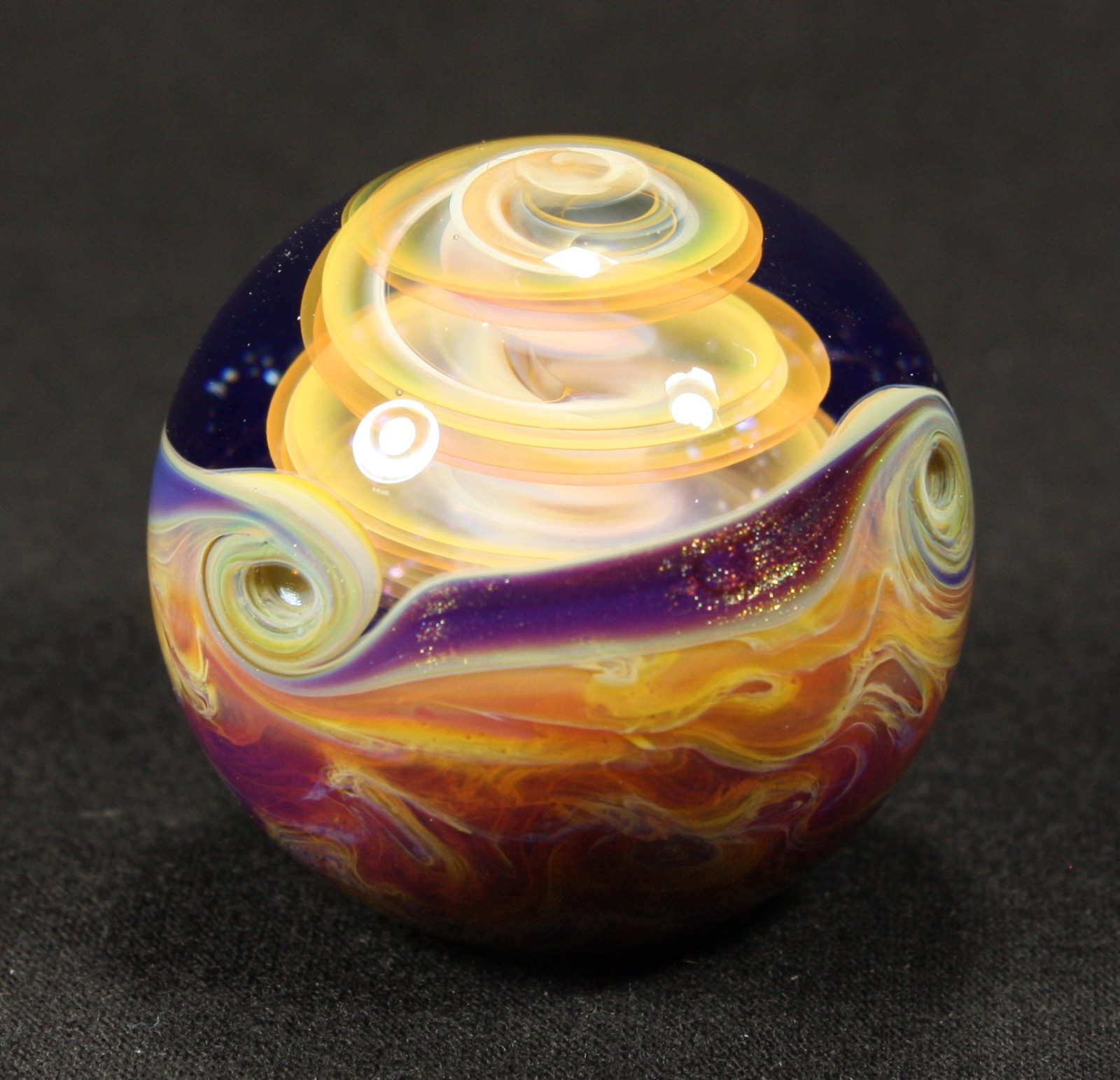 Juba Glass Handmade Marble 1.45″ Boro Lampwork Art 24K Gold and Silver Fume