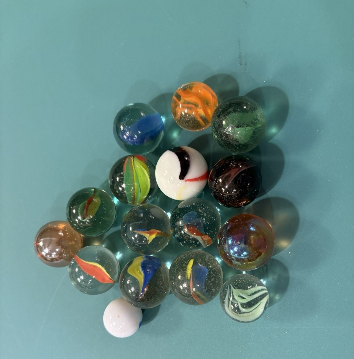 Lot of 16 Glass Marbles MOSTLY 20mm