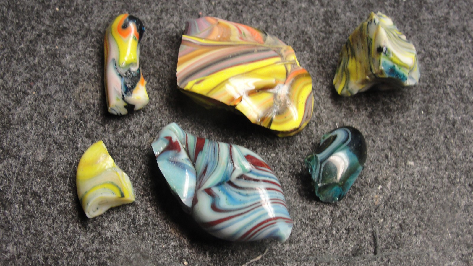 pieces of cullet from Jabo Joker experimental marble runs