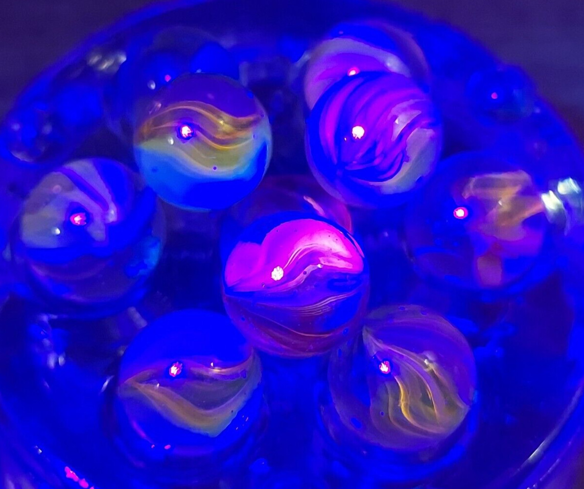 Lot 10 VTG UV Reactive Marbles Cadmium Uranium Cats Eye SMALL SIZE Unique!