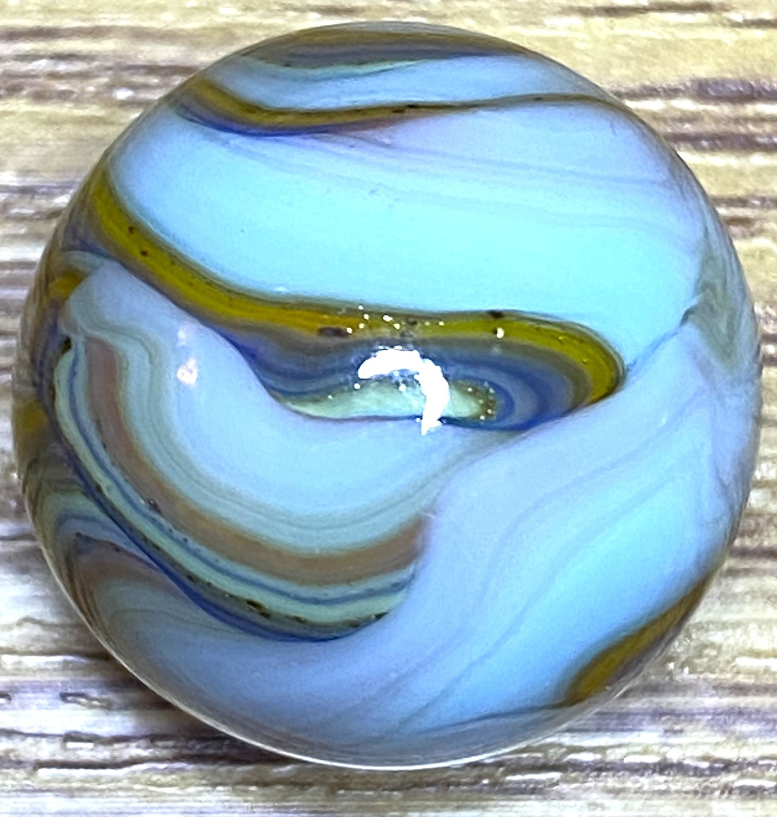 DAS/JABO SPECKELED AVENTURINE / WAVY AND SWIRLED SHOOTER SIZE .74″ BOX03/179