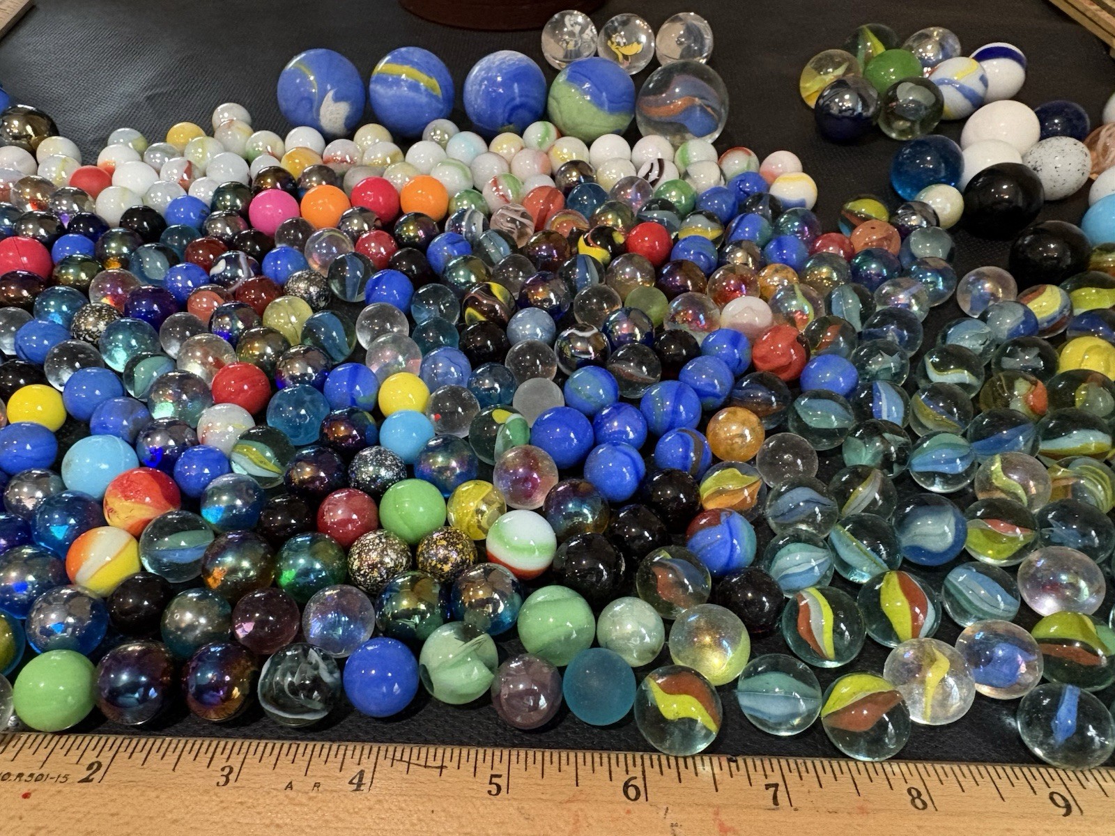 lot of vtg marbles over 350