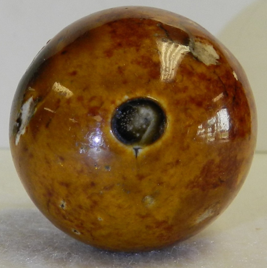 #20871m Large 1.37 Inches Vintage German Handmade Bennington Marble