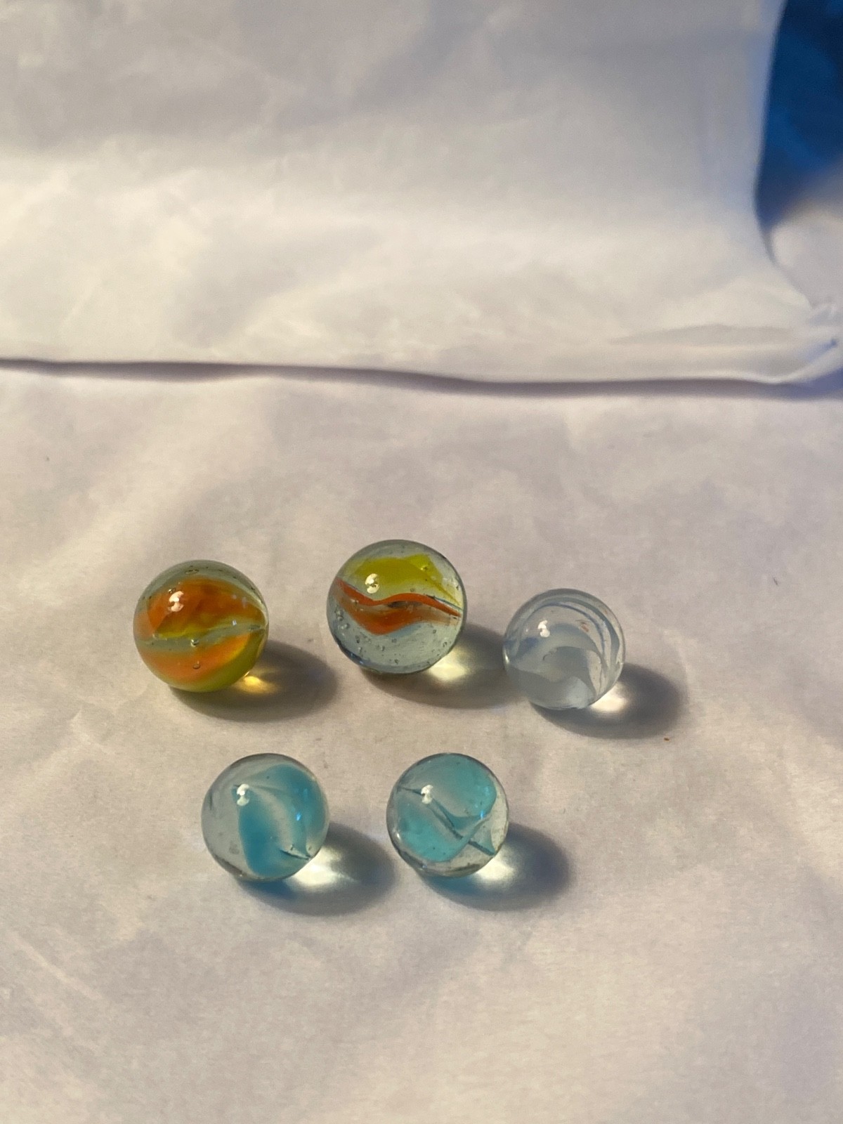 5 VINTAGE MARBLES (includes 2 Tiny Marbles) All Clear w/Color thru out