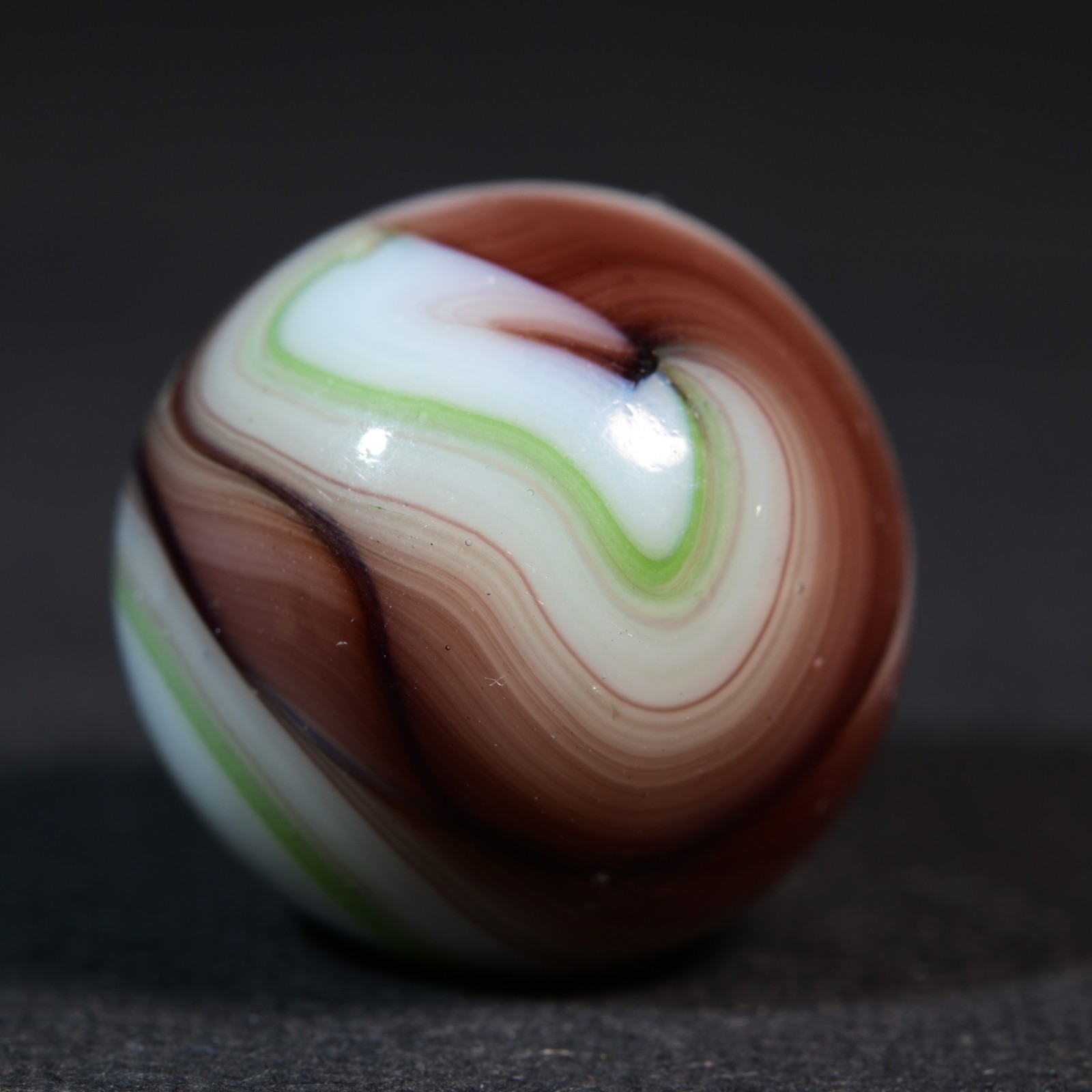 Veiligglas Opaque Vintage Marble 1960’s Olive & Earth Strata 16.1mm 5/8”