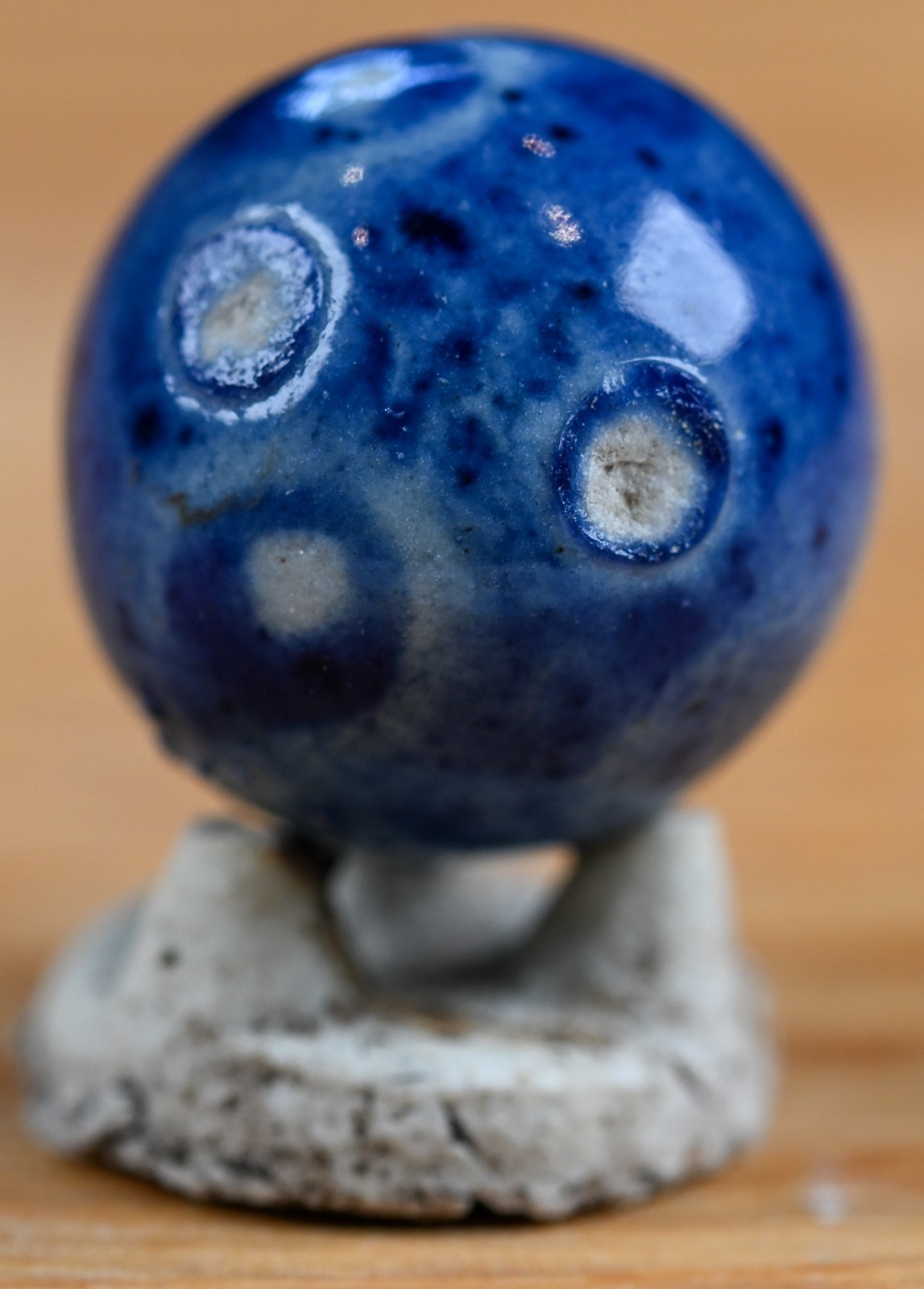 Blue Handmade Bennington Marble & Old German Firing Stand, 0.76 inch, Mint S1694