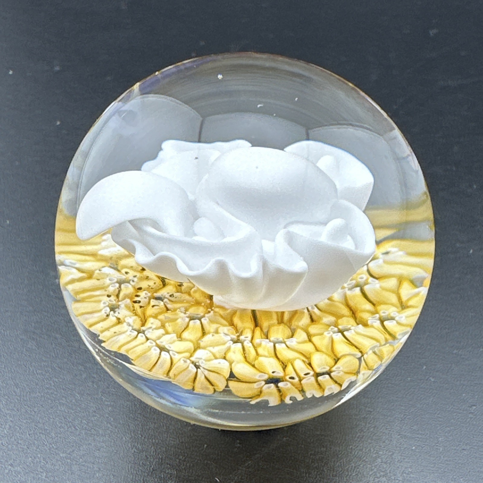 Contemporary Handmade Art Glass Marble 1.52″ White Floral Monster Flower MIB