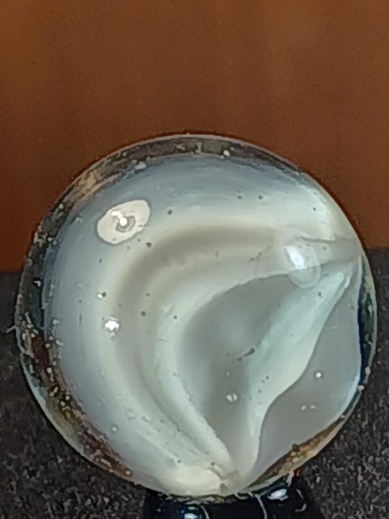 11/16″ Peltier Ice White Big Banana Cat’s Eye Near Mint Serious Marble B245