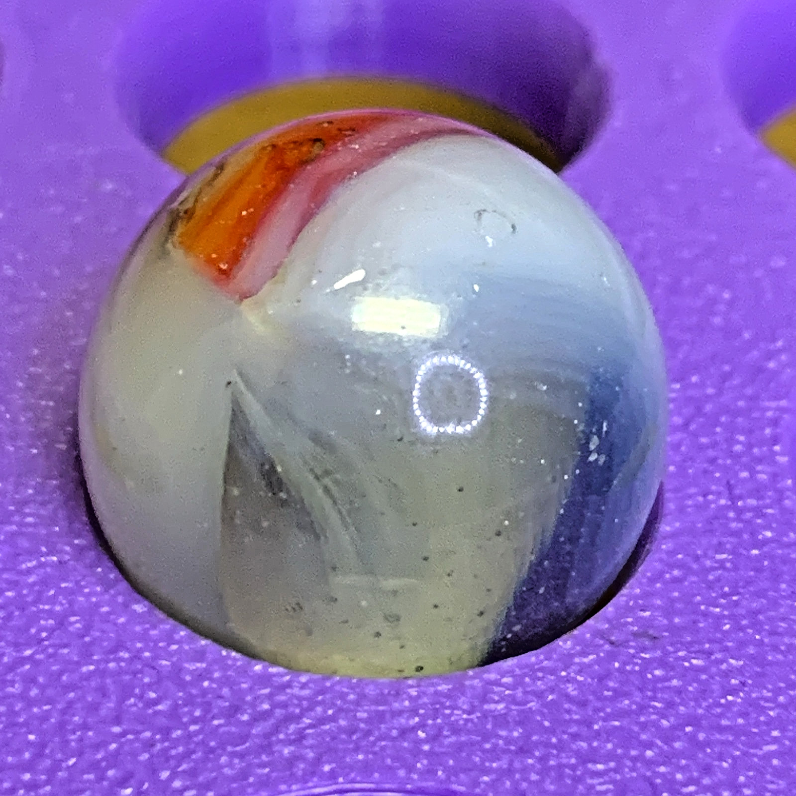 VERY NICE MASTER SUNBURST SPARKLER SMALL CHIP BUBBLES WHISPY COLORS .63″ 10B/04