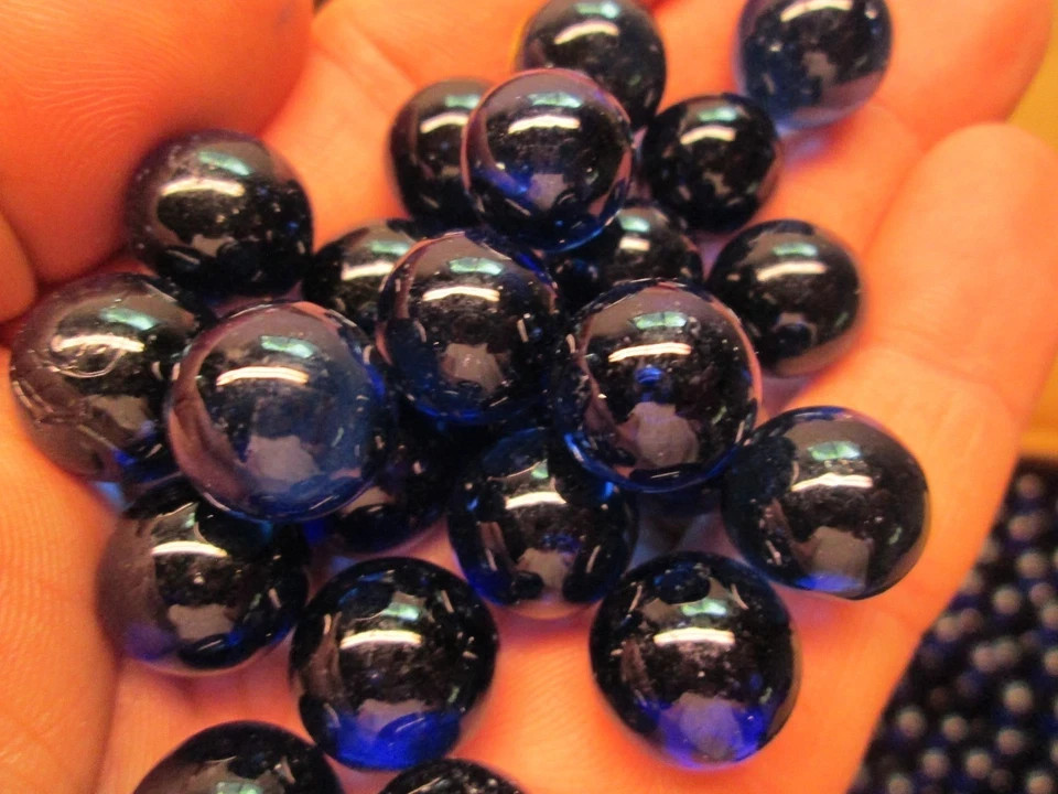 MARBLES 1 LB OF 9/16″ + or – COBALT CLEARIES CRYSTAL CHAMPION MARBLES