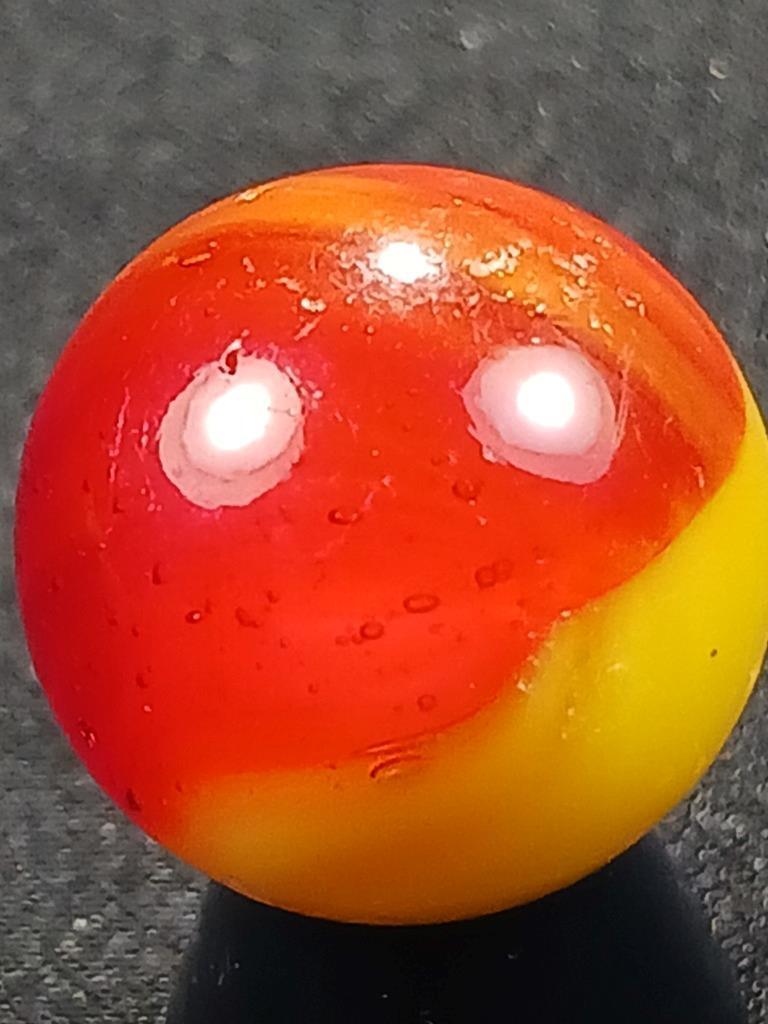 Master Marble .57″ Deep Red Mustard Yellow Blended Meteor NM Serious Marble A257