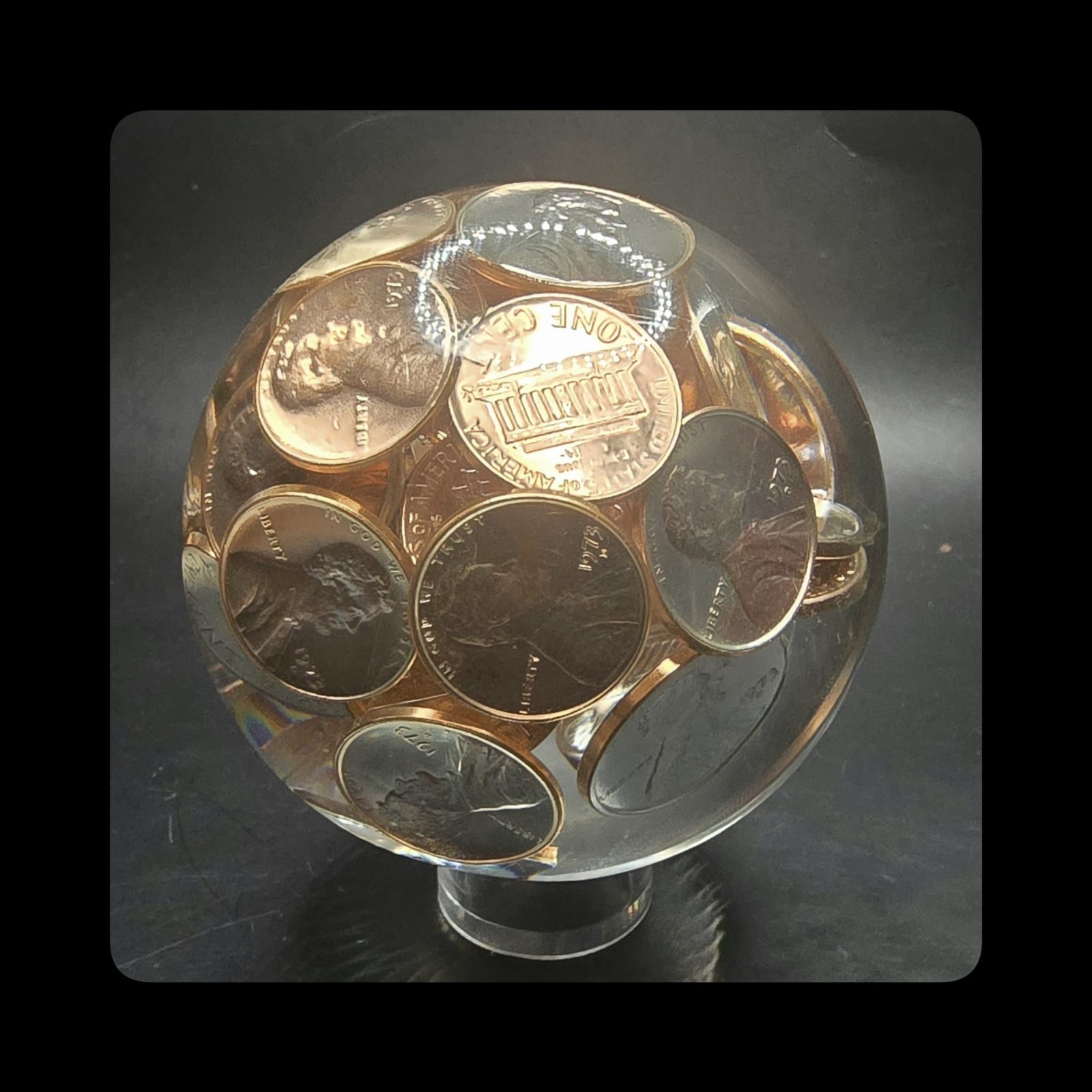 ~Mic’sMibs~ 2.75″ Lucite / Acrylic Contemporary Sphere with Pennies MINT