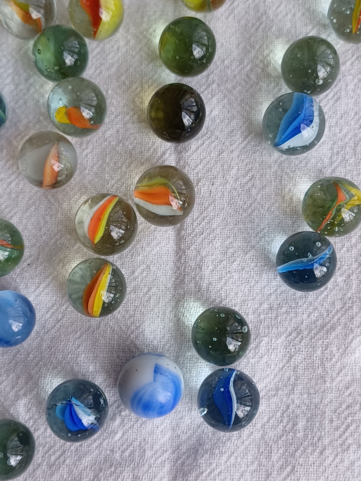 Marbles Lot of 100 +3 big multi-colored swirl
