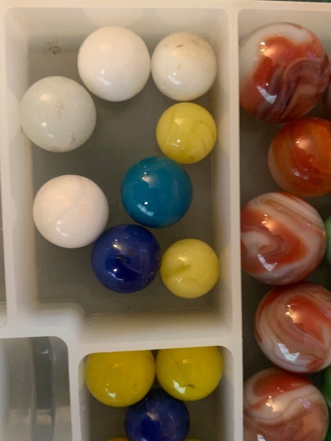 Lot 75 Mixed Glass Marble Collection Swirls, Cat’s Eyes & More Sizes 1/2″-3/4″