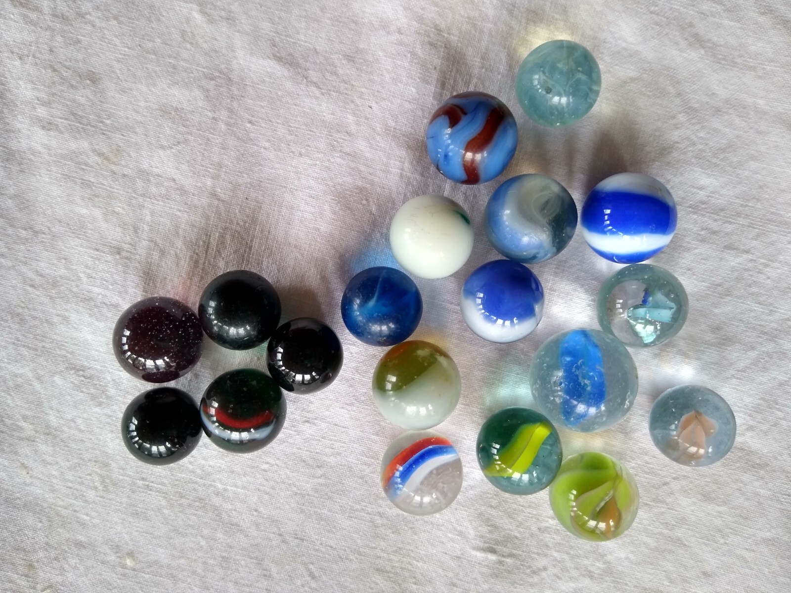 Lot of 75 Antique Vintage Marbles Opaque Swirl Shooter Akro Agate Marble King