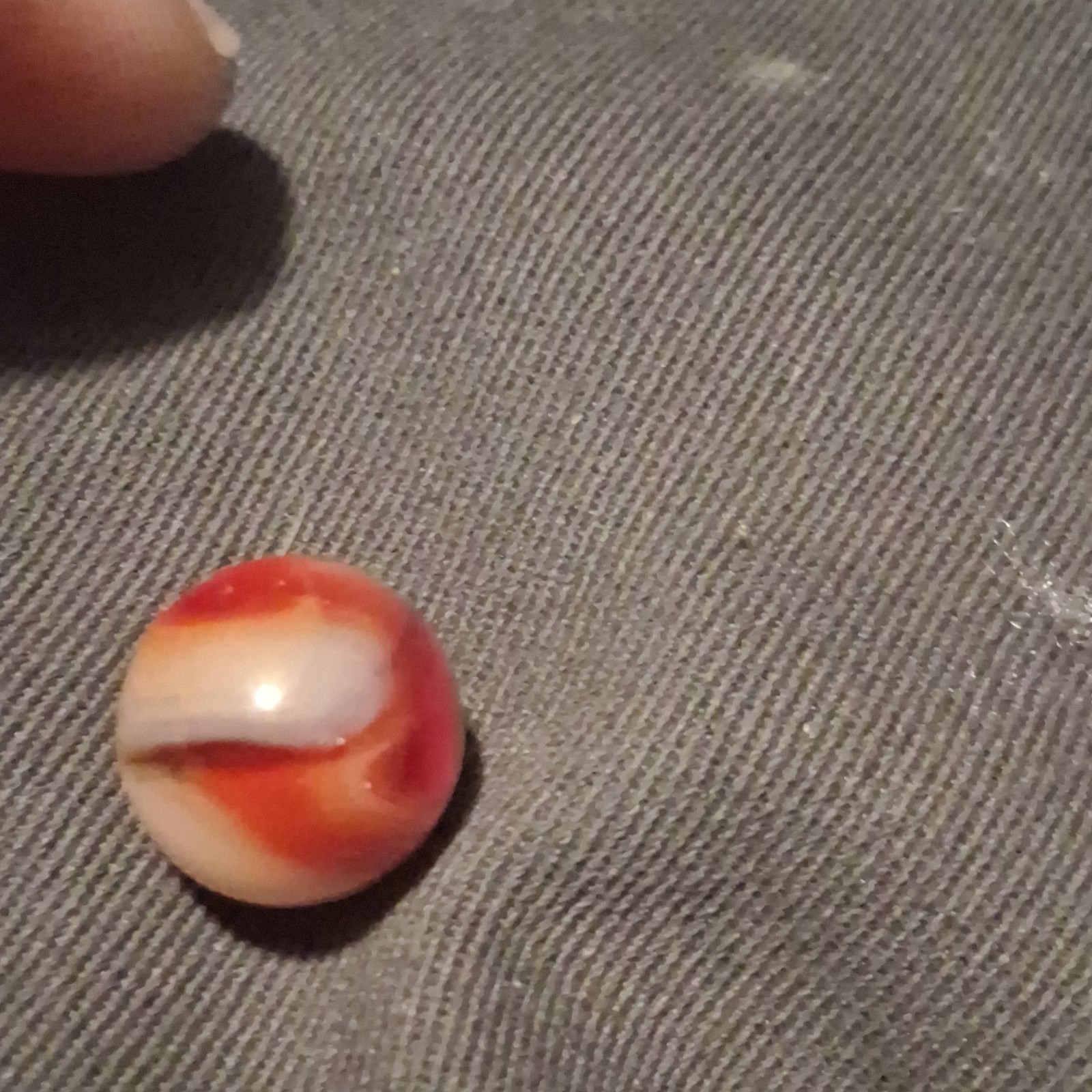 Red and White Swirl Machine Made Toy Marble for Ages 8-17 Years & Up