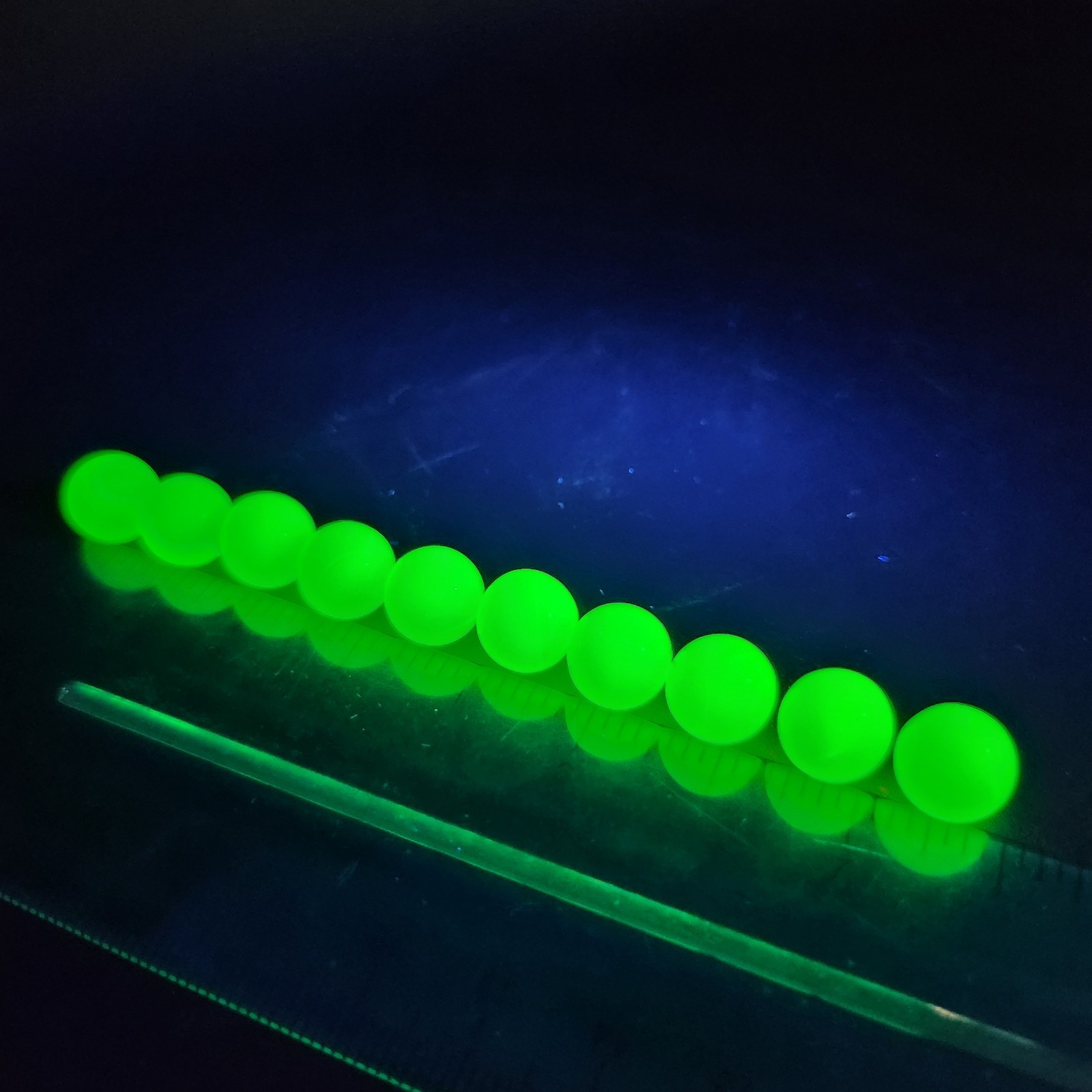 Lot Of 10 Opalescent Vaseline Glass Uranium Glass Marbles Uv Glow