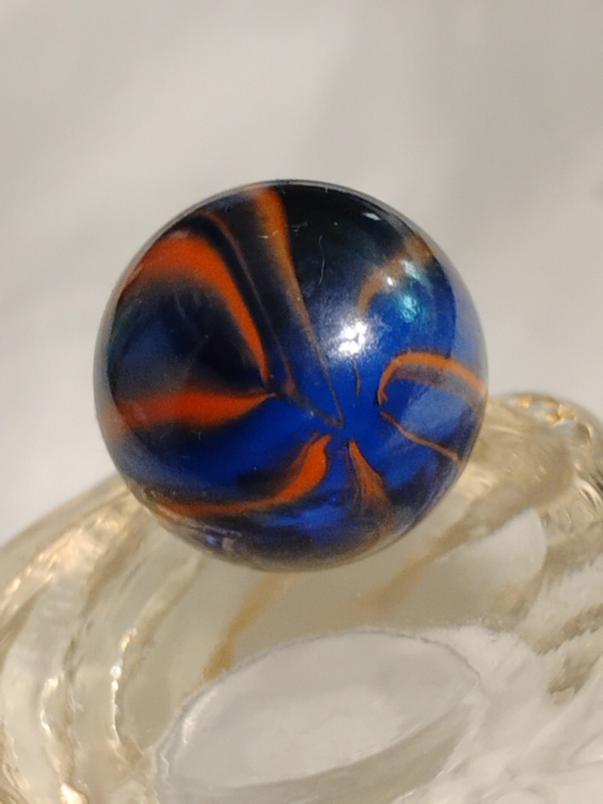 Vintage Vitro Alley Agate Asian Bomber Blue Orange 8 Vien Translucent Marble ?